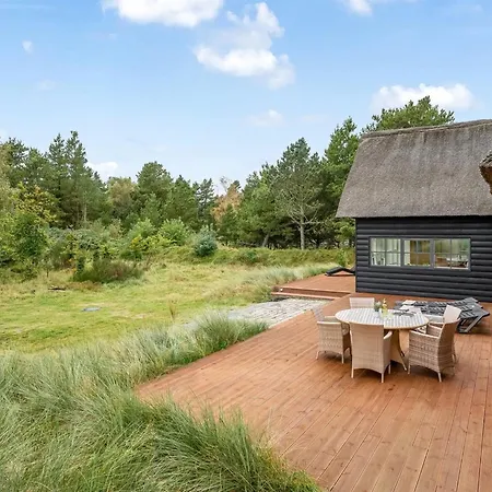 Gise - 2km From The Sea By Interhome *